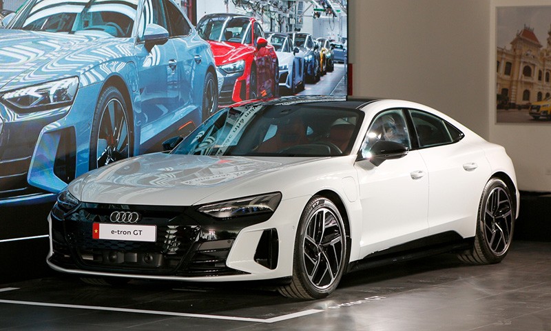 bảng giá Audi e-tron 2023