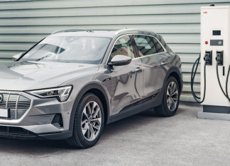 review xe SUV thuần điện hạng sang Audi e-tron 2023